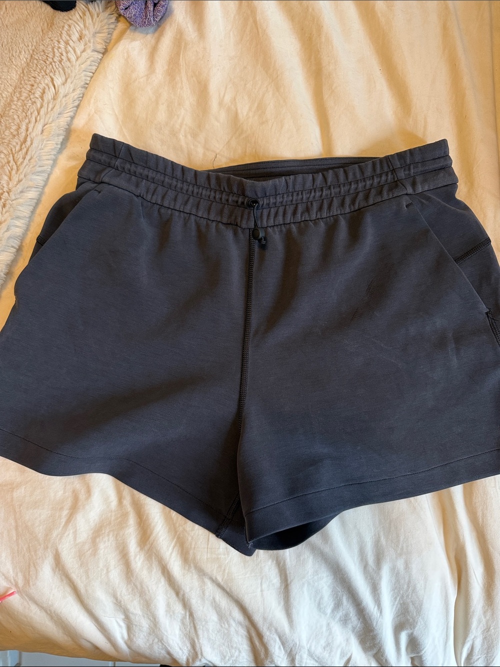 Lululemon Softstreme High Rise Drawstring Lounge Shorts 4”